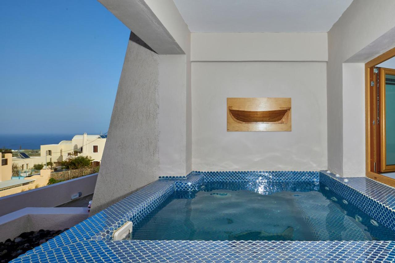 Alyvia Suites Oia  Exterior photo