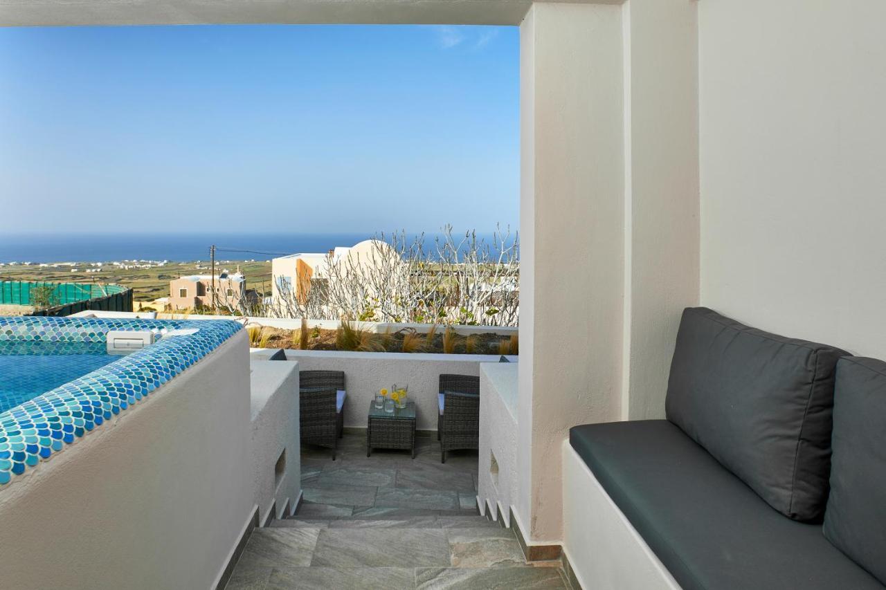 Alyvia Suites Oia  Exterior photo